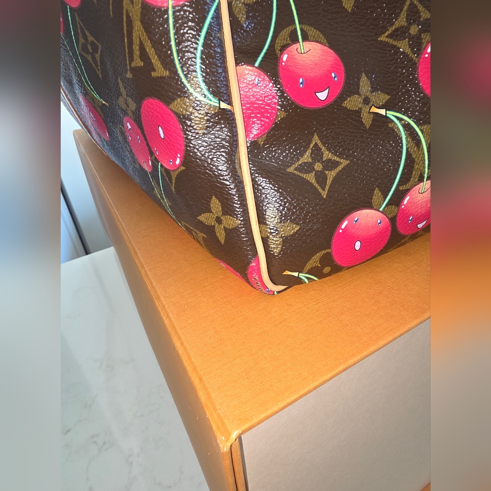Louis Vuitton Keepall 45 Takashi Murakami Cerises Travel Bag - Picture 12 of 16
